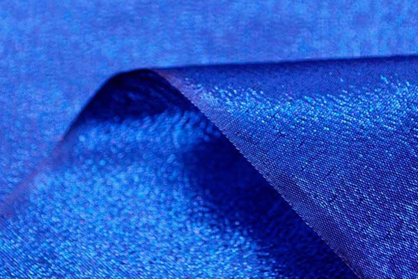 よさこいや衣装やディスプレイに最適な　ラメ　シャンブレー　ブライトンブルー（ブルー糸×ブラック糸）