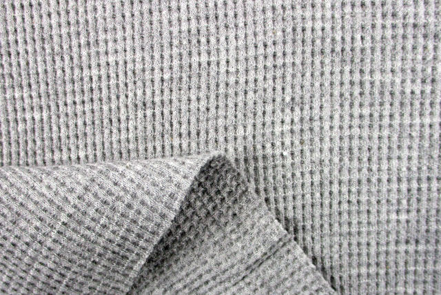 コットンワッフルニット グレイ 生地アップ・裏面の編み目