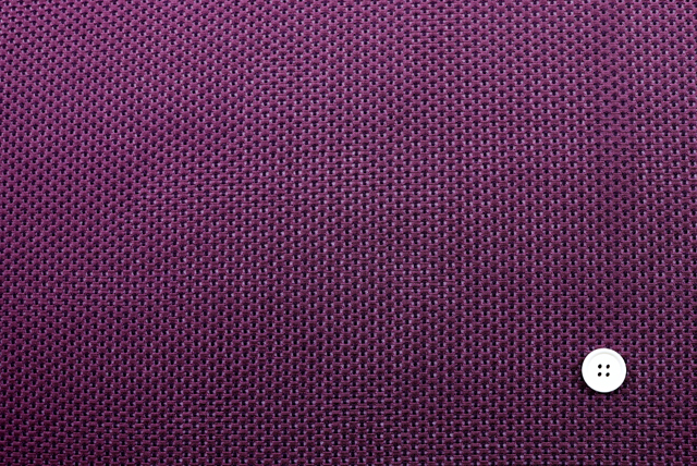 ドビージャガードニット 赤紫 全体