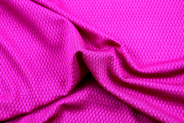 トリアセ ドビージャガードニット マゼンダ ドレープ