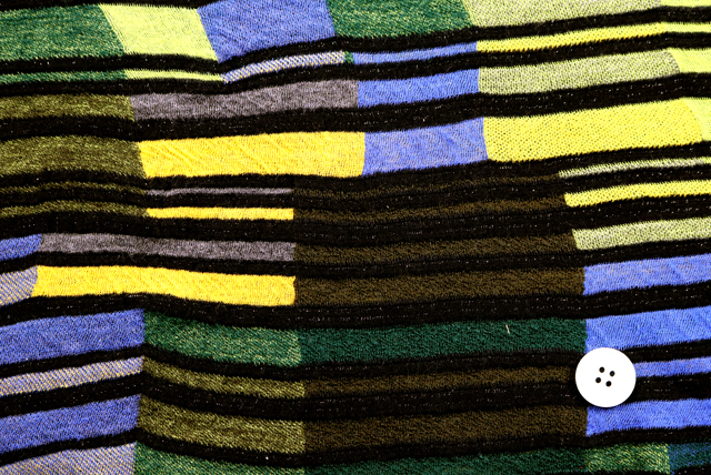 ウール混 ラメ入りジャガードニット モザイクボーダー柄 グリーン系マルチカラー 柄アップ(江戸ッ子 210ya)