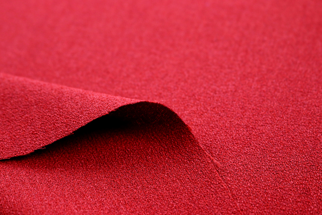ポリエステル ジョーゼット 猩猩緋 生地端・裏側