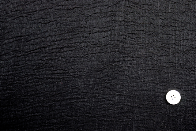 トリアセからみ楊柳 ブラックフォーマル 黒 生地全体