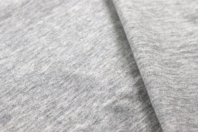 コットン天竺ニット 杢グレイ 質感アップ・杢調の表情（ニット生地屋 江戸ッ子 210ya）