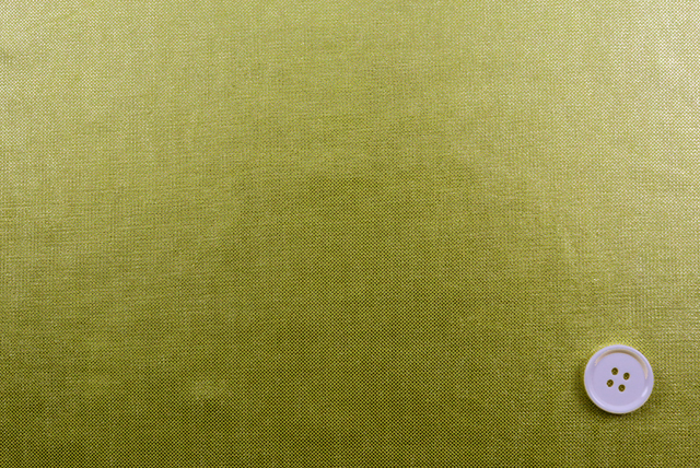 ２WAYストレッチ 箔プリントニット 菜の花色 ドレープ（光沢感）