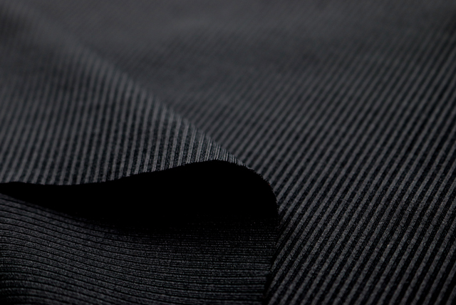 2WAYストレッチ リブニット 黒 表面アップ