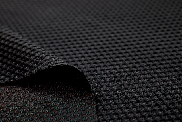 ２WAYストレッチ ワッフルニット 黒 裏面・ワッフル構造（江戸ッ子 210ya）