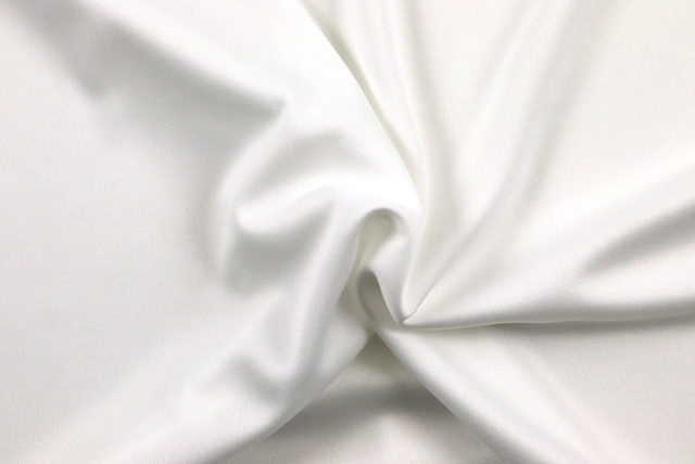 東レポリエステル スムースニット オフ白 全体(清潔感のある表情)(江戸ッ子 210ya)