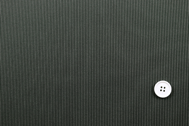 ハイテンション リブニット グレイ&times;カーキグリーン 全体（江戸ッ子 210ya）