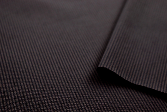 ハイテンション リブニット グレイ×チャコール 断面アップ（江戸ッ子 210ya）