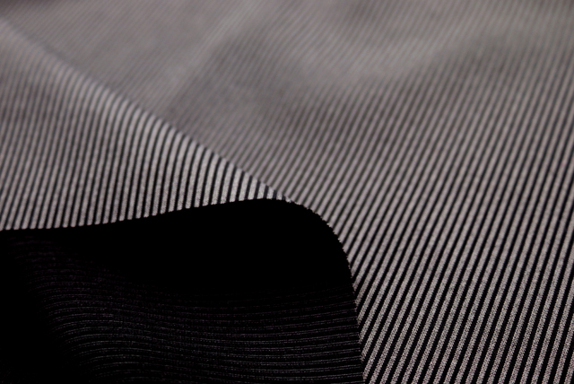 ハイテンション リブニット ローズグレイ×チャコール 裏側質感（江戸ッ子 210ya）