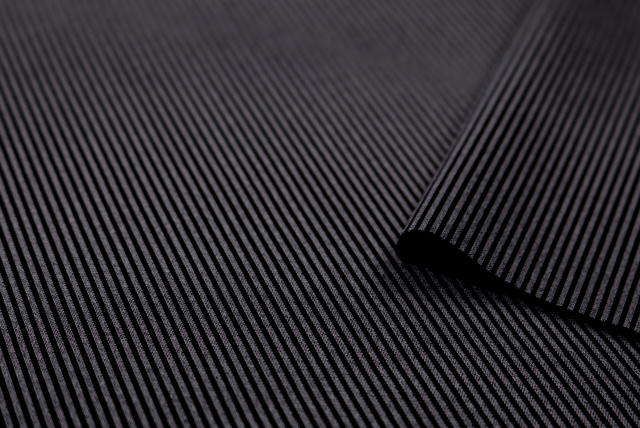 ハイテンション リブニット ブルーグレイ×黒 断面アップ（江戸ッ子 210ya）