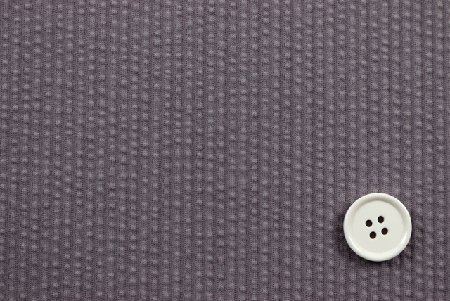 2WAY ストレッチ サッカー調ニット 灰桜 全体の表面感と色合い（江戸ッ子 210ya）