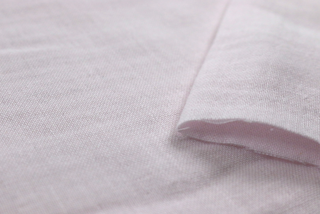 W巾のコットンダブルガーゼ ベビーピンク 断面と厚み感の確認（江戸ッ子 210ya）
