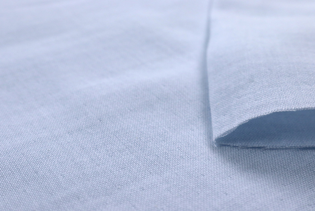 W巾のコットンダブルガーゼ ベビーブルー 断面と厚み感の確認（江戸ッ子 210ya）