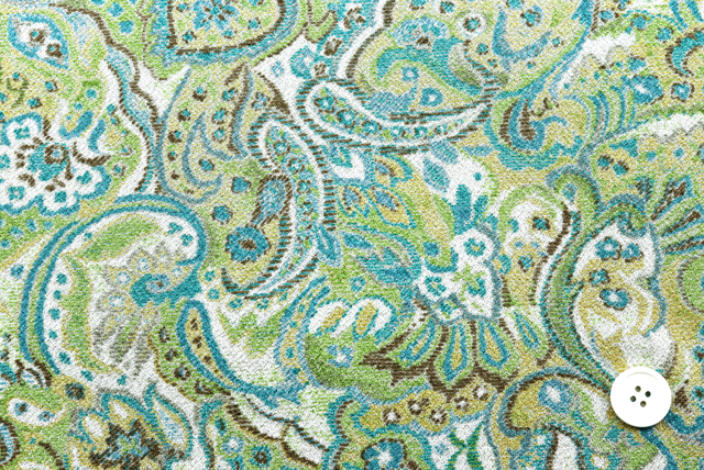 ストレッチちりめんニット ペイズリープリント 緑×黄緑系 ボタン比較