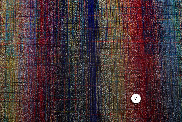 ポリエステルファイユ ぼかしこな雪チェックプリント 赤・紺・グリーン系 生地全体