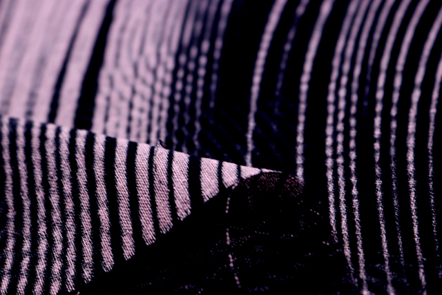 トリアセボイル 流水プリント くすんだピンク×黒 裏面