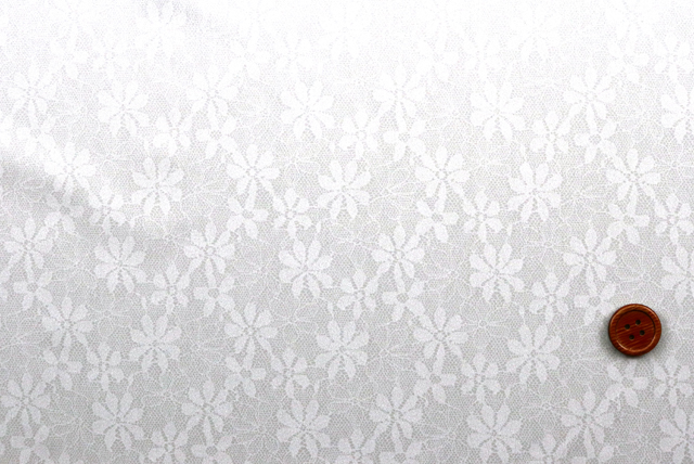 ハイテンションニット レース柄プリント 灰白色 全体（江戸ッ子 210ya）