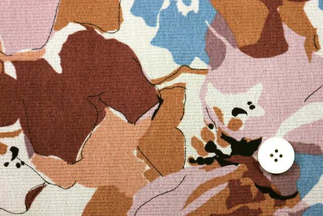 パワーネット フラワープリント 茶・コーキッド・オールドブルーなど 柄拡大・ボタン比較