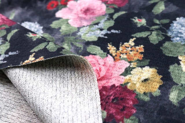 ストレッチ起毛 フラワーニット チャコールグレイ地 裏面・厚み