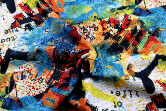 ストレッチ起毛 グラフィティプリントニット カラフルマルチ ドレープ