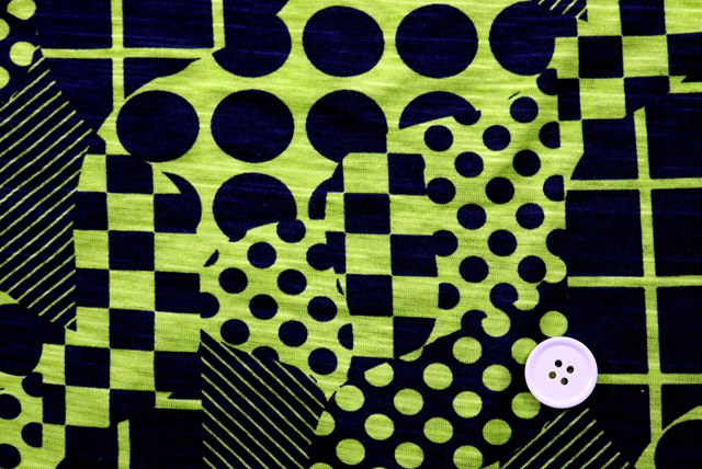 スラブニット 幾何柄プリント ライムイエロー ドットとチェックの切替え(江戸ッ子 210ya)