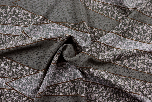 苔色系 柄アップと質感(江戸ッ子 210ya)