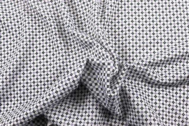 鹿の子ニット 小紋プリント オフ白 ドレープ(ハリ感の参考)