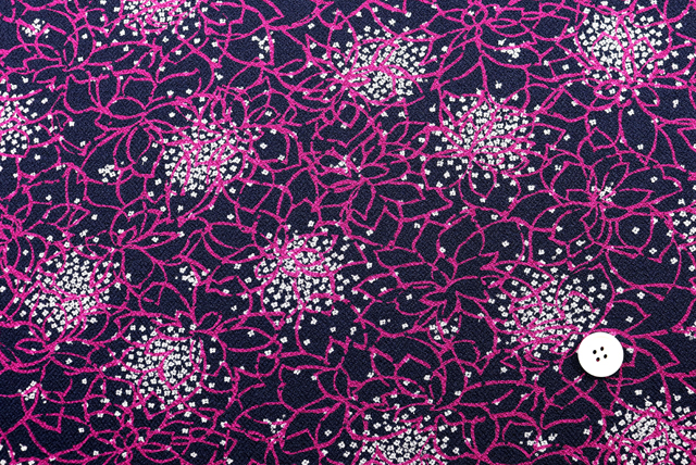 ストレッチ ちりめんニット 線描き花柄 マゼンダ 全体（江戸ッ子 210ya）